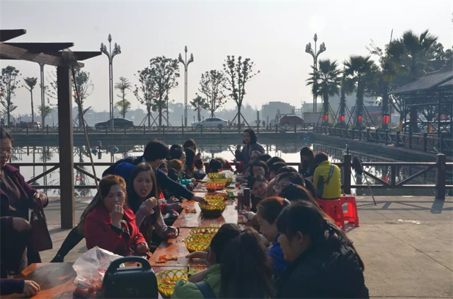 188金宝搏安卓下载
女生节正确的打开方式 188金宝搏安卓下载
女生节正确的打开方式