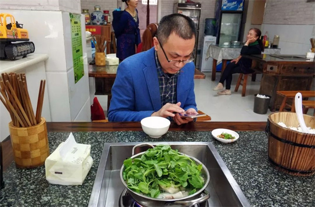 188金宝搏安卓下载销售人员的一天