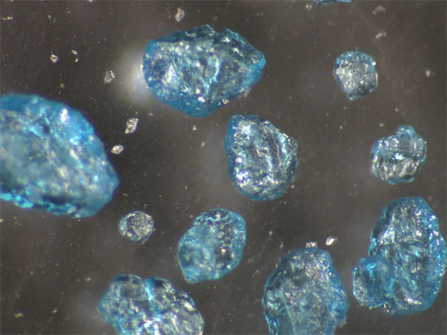 188金宝搏安卓下载摄影大赛作品《显微镜下的晶体》